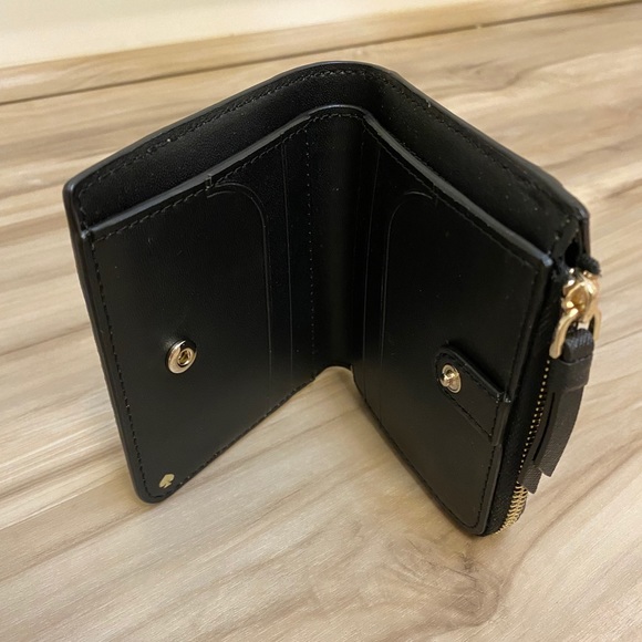 Kate Spade Cameron Small I-zip bifold wallet - Picture 5 of 7